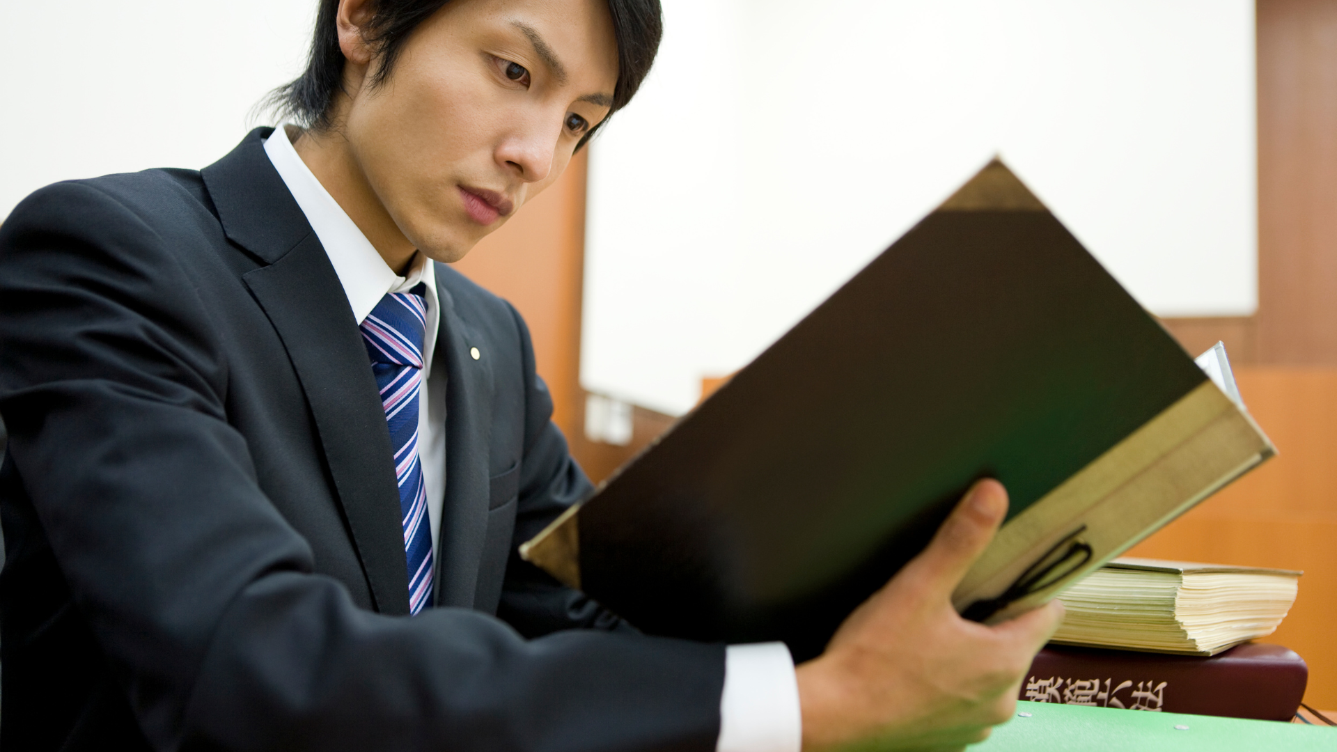 Sheepshead Bay Man Accused of Stealing $11K Worth of Medicine from Inside Van